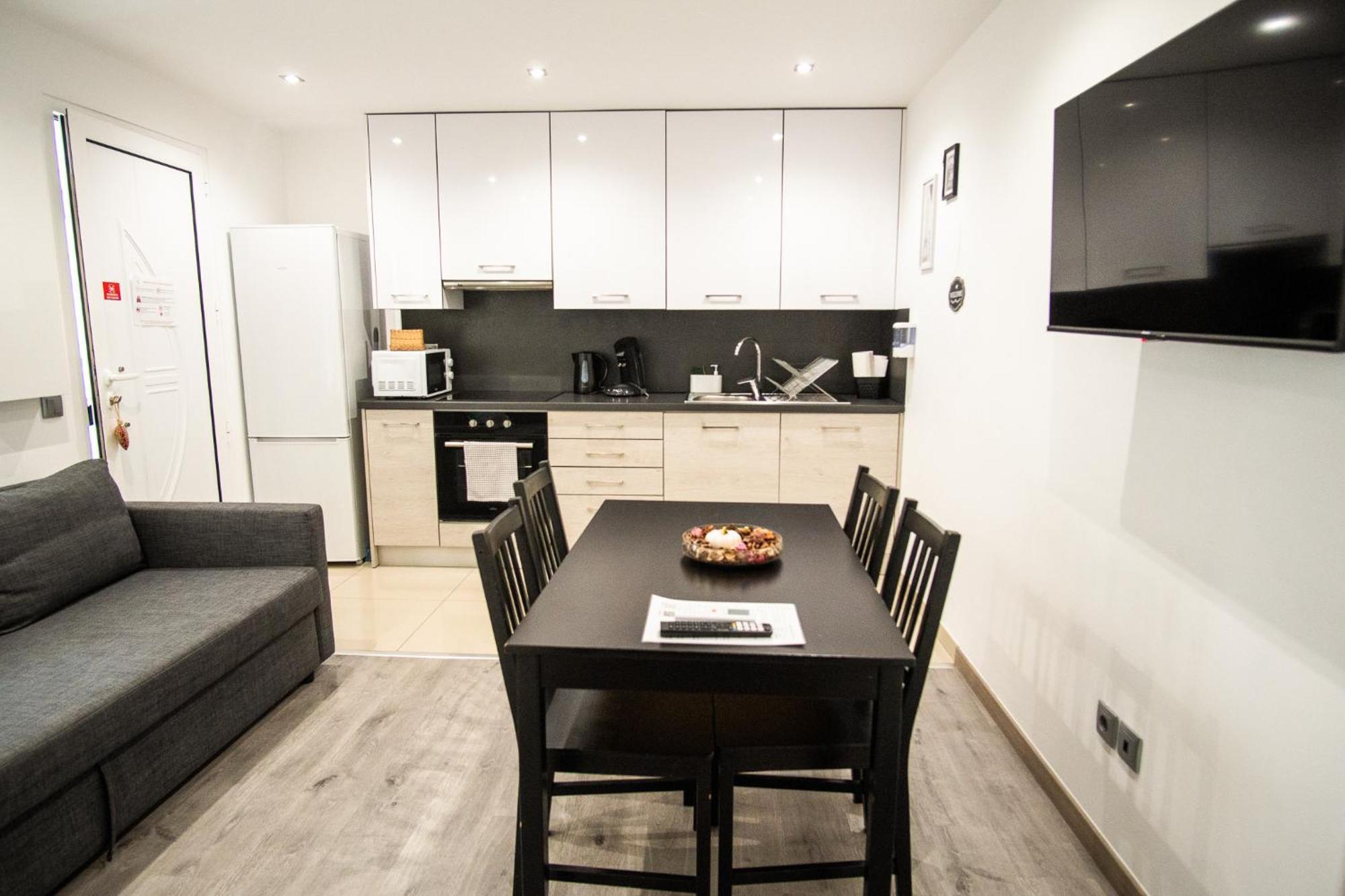 Appartement 1-4 Pers - Proche Paris, Cdg, Grand Paris Arena - A L'Ombre Du Pin "5" Le Pin  Exteriör bild